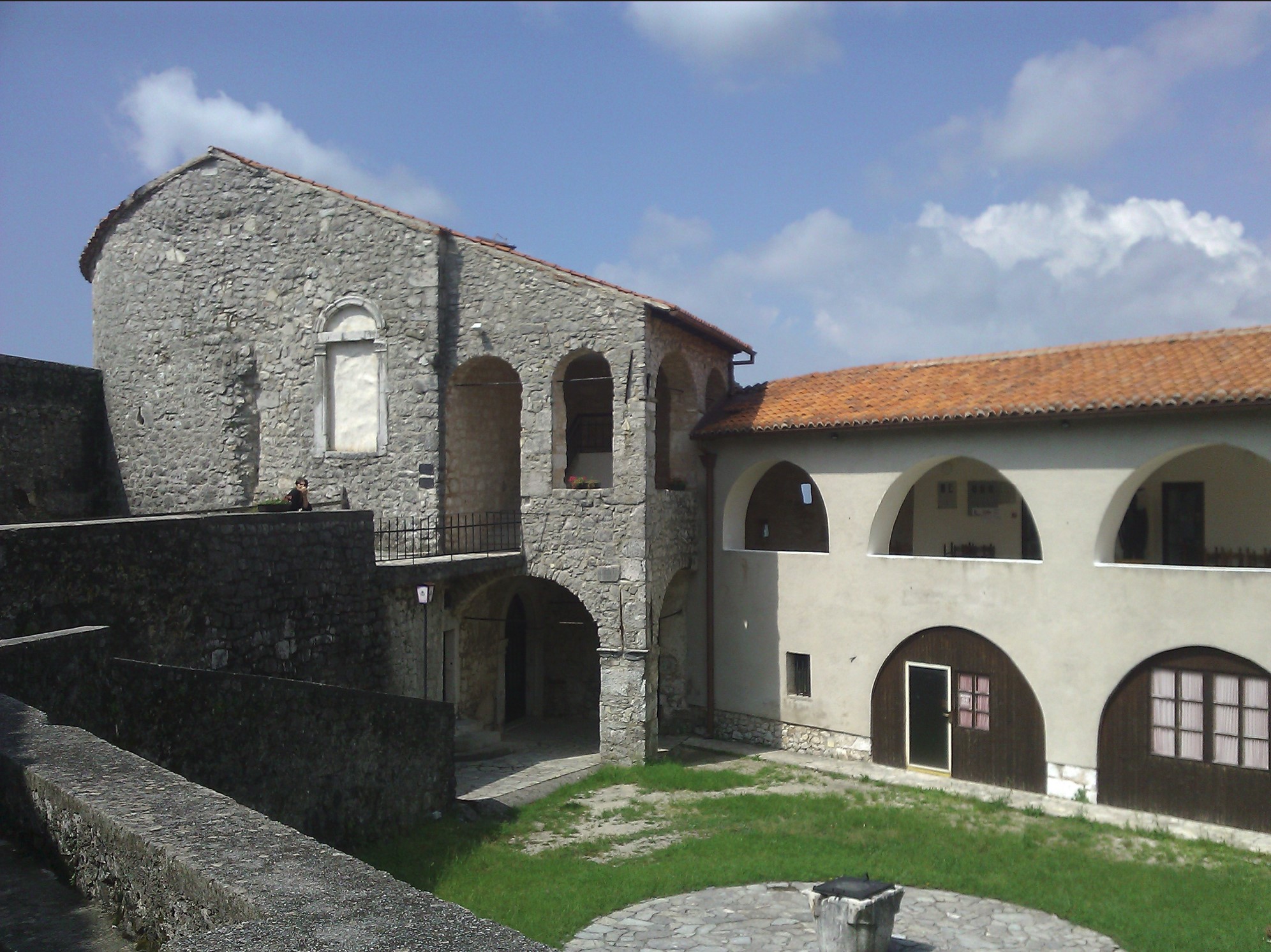castle1.jpg