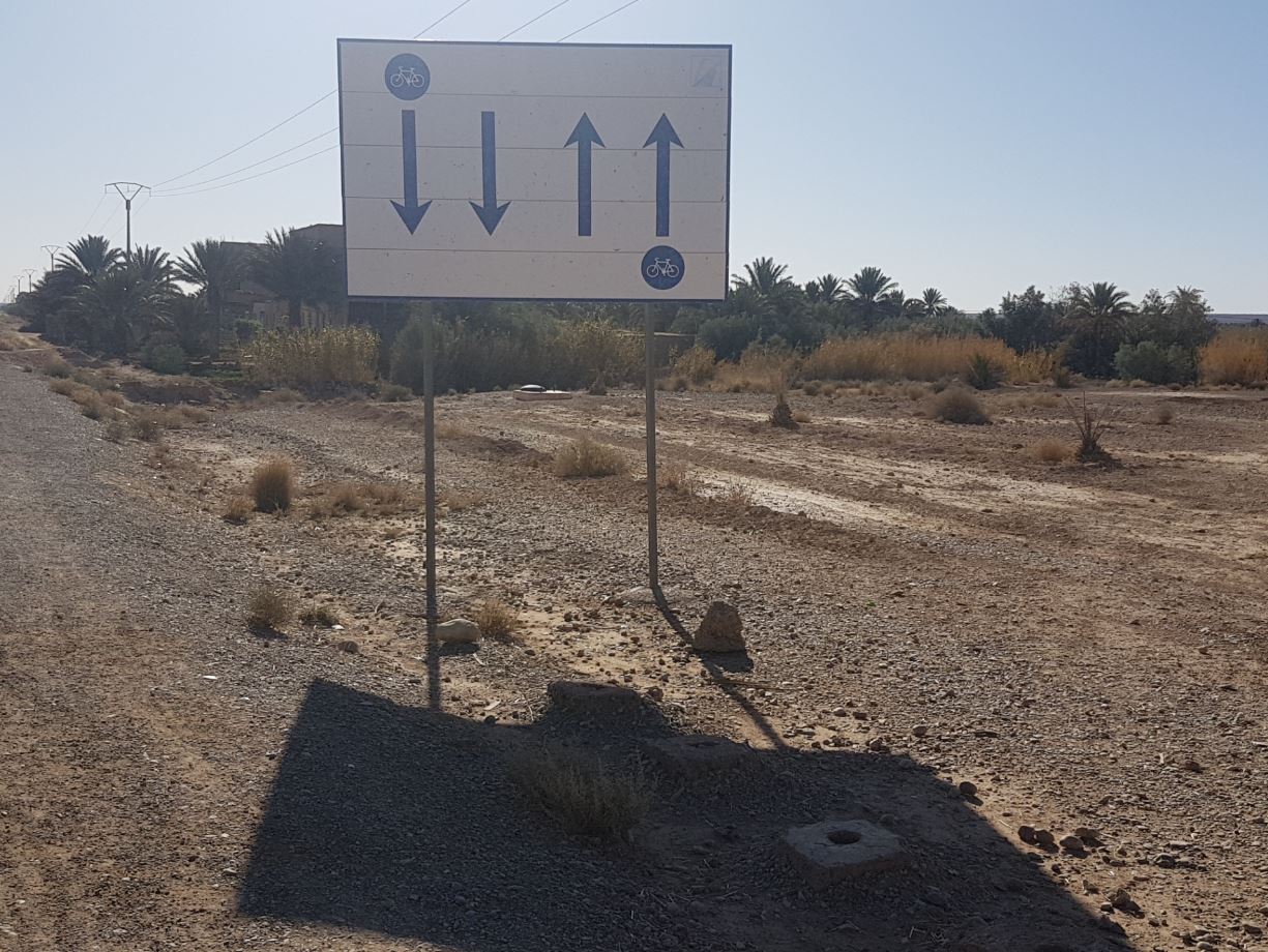 Traffic sign.JPG