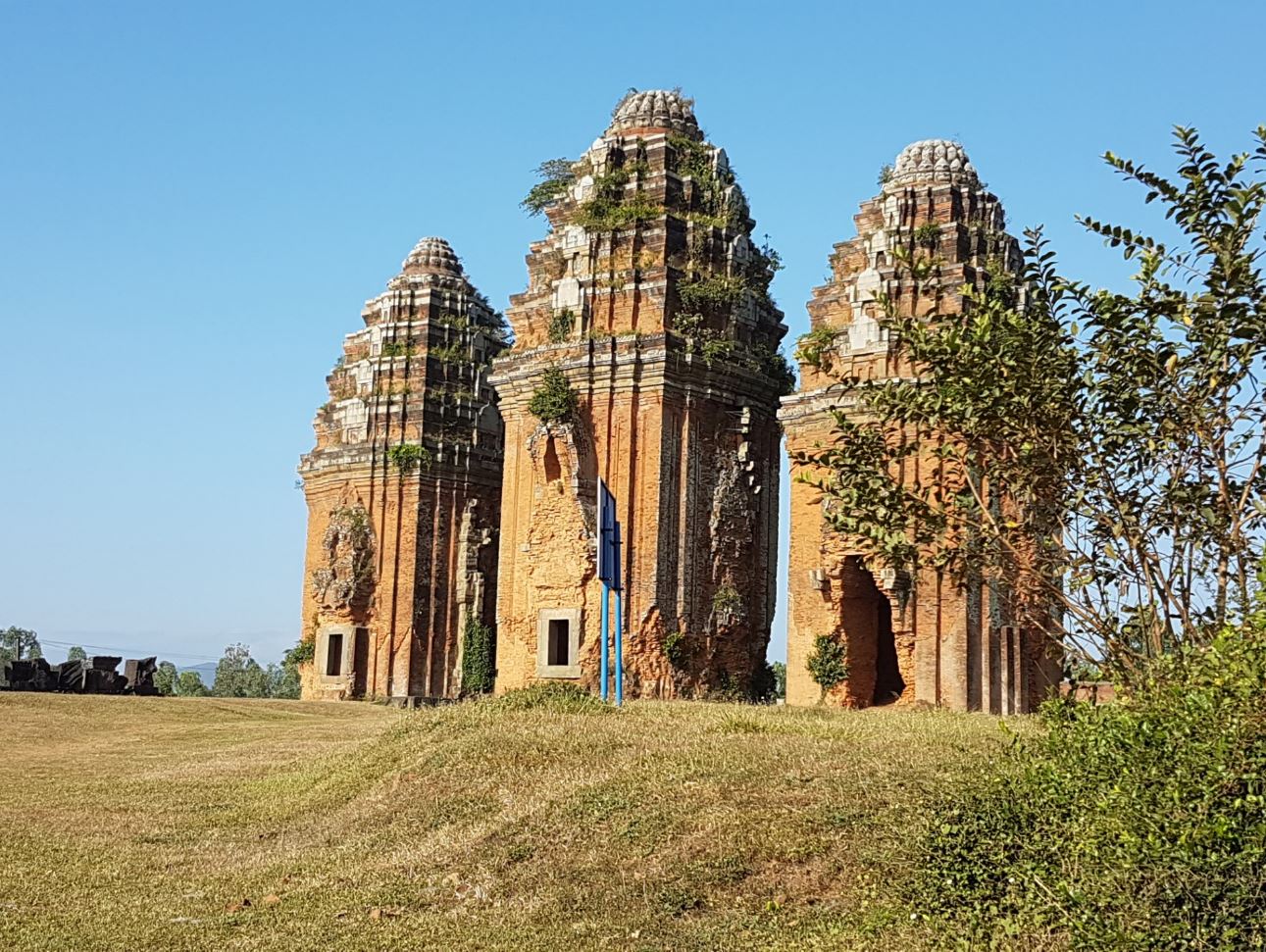 Cham Towers