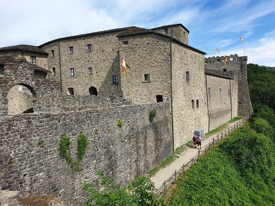 0e40e-pontremoli4.png