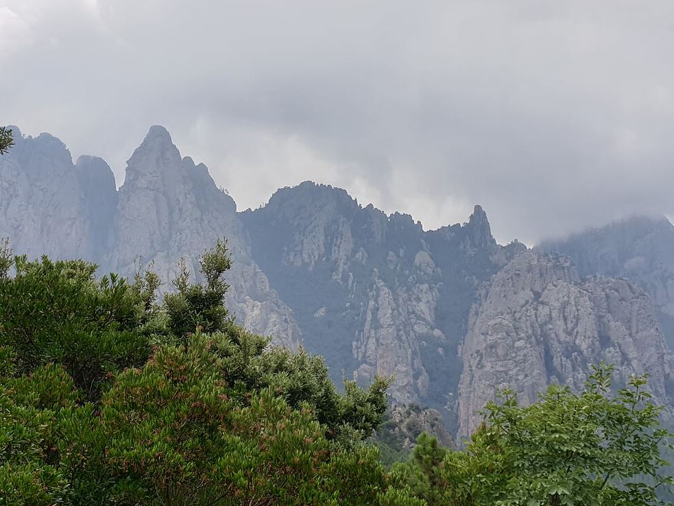 49d30-clouds.jpg