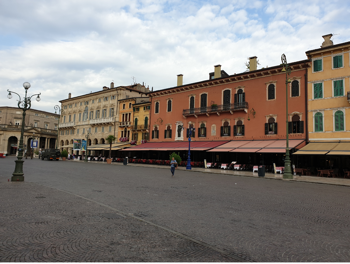 57c63-verona4.png