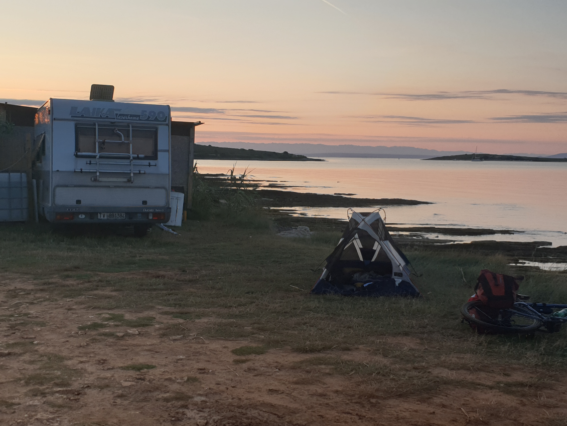 d3d87-sunset-tent.png