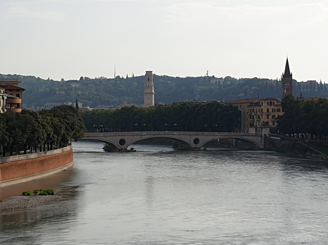 f4125-verona1.png