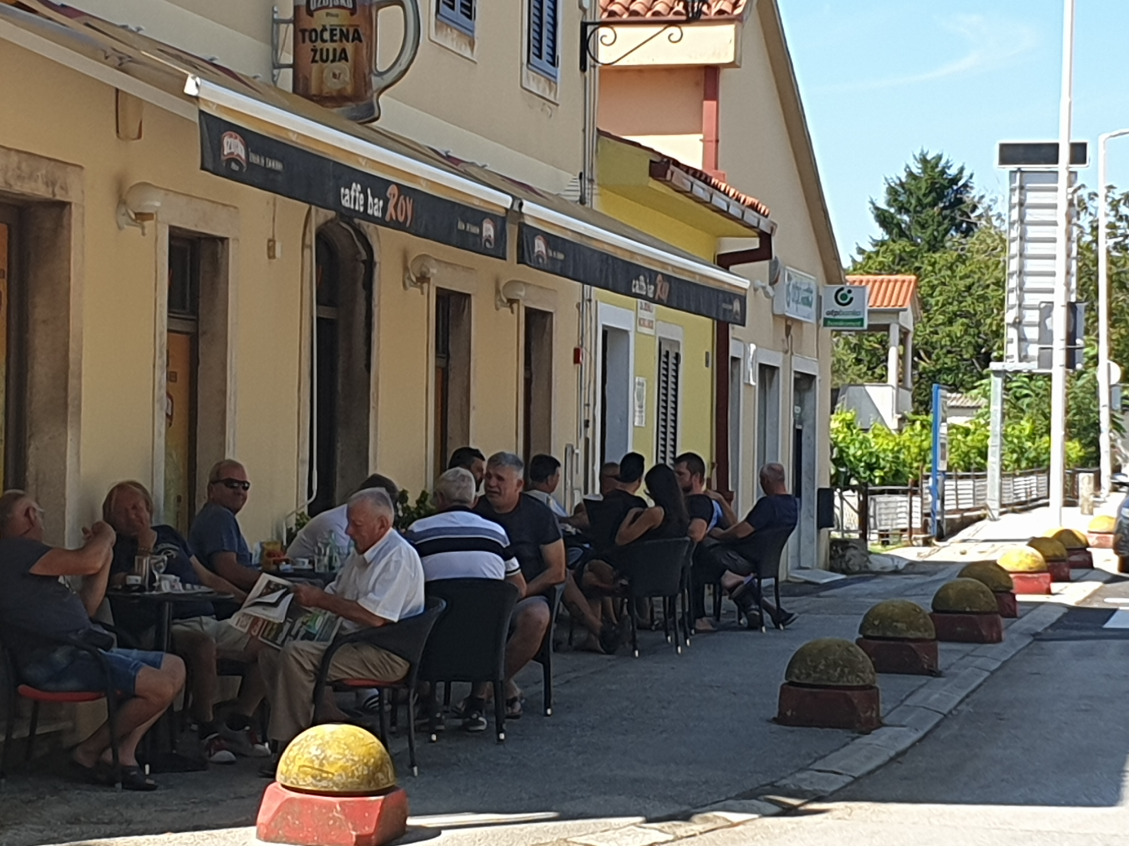 fc90e-locals.png
