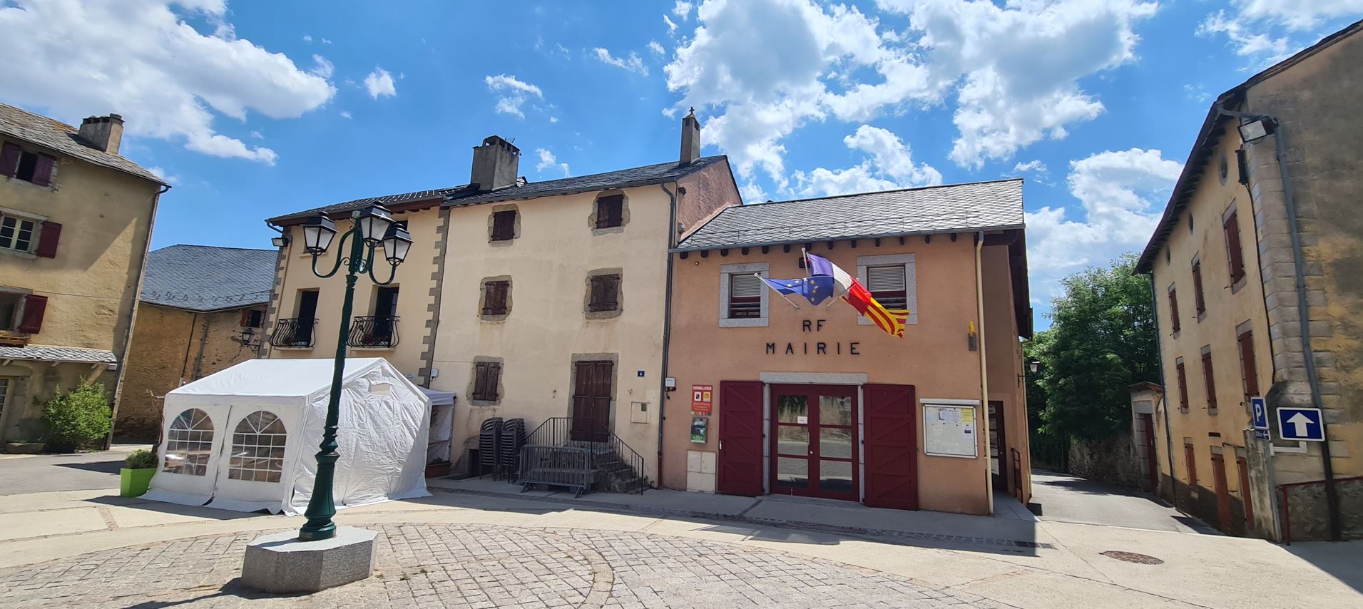 The busy mayor' office in the busy village