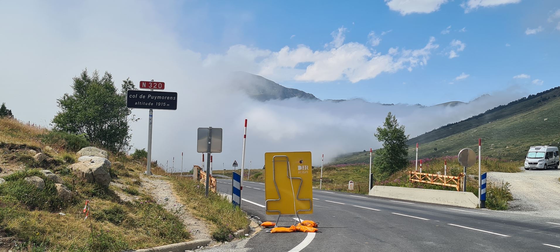 Col du Puymorens, do you see the looming fog in the background?
