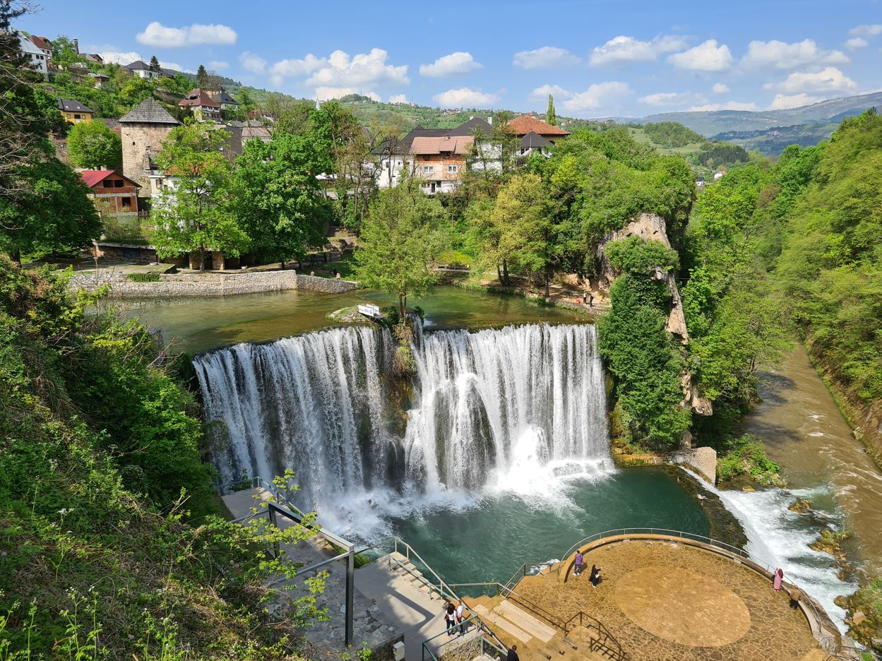 63e37-jajce2.jpg