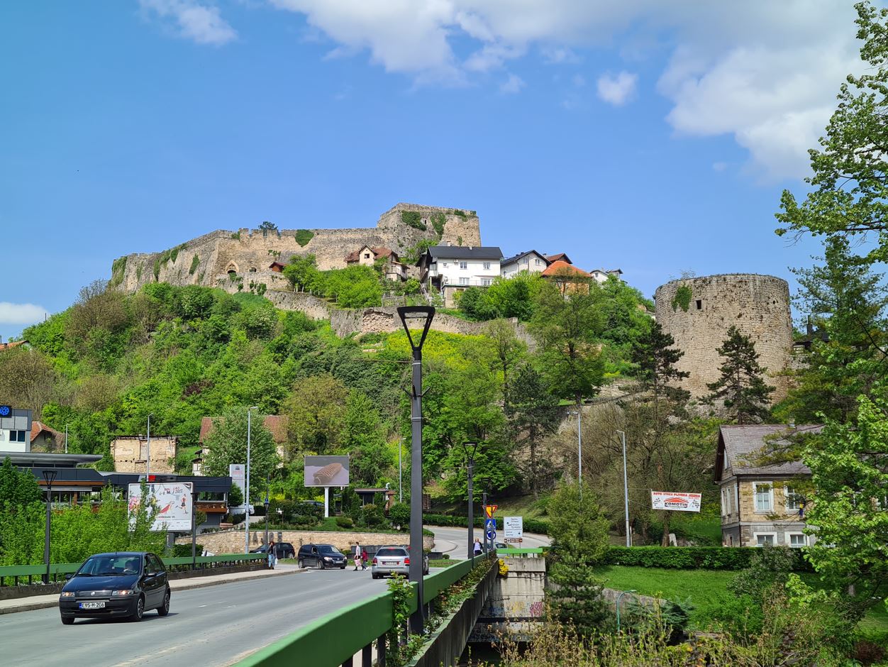 6eae7-jajce1.jpg
