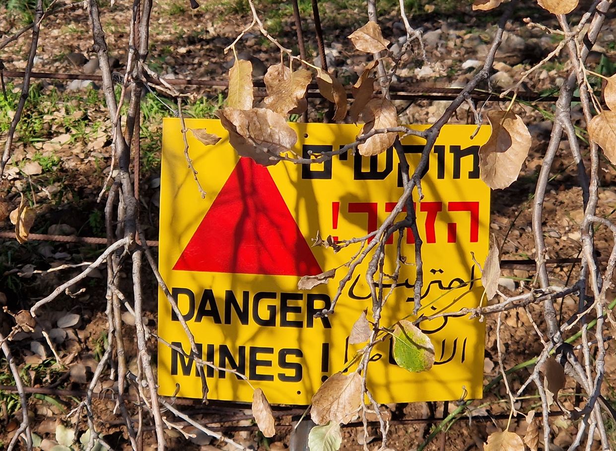78dc6-mines.jpg