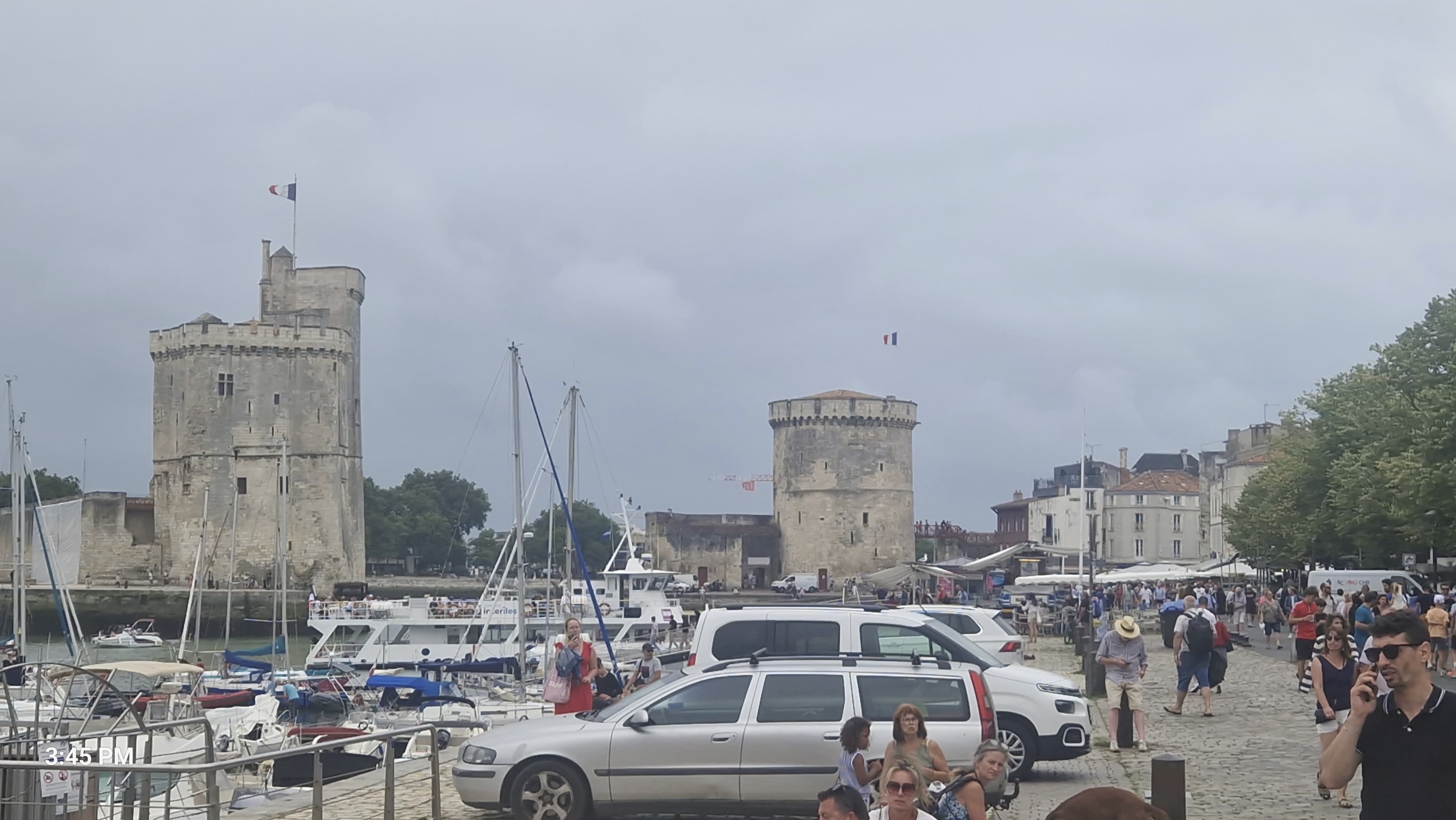05a09-la-rochelle2.jpg