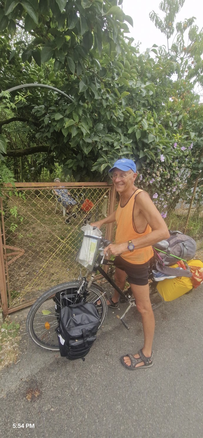 Friendly French biker (the 90 year.-old lady a bit hidden)