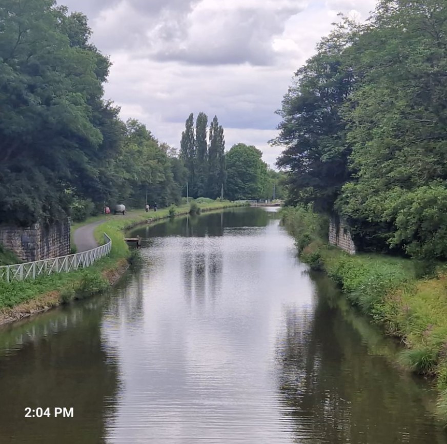 70bcb-briere-canal2.jpg