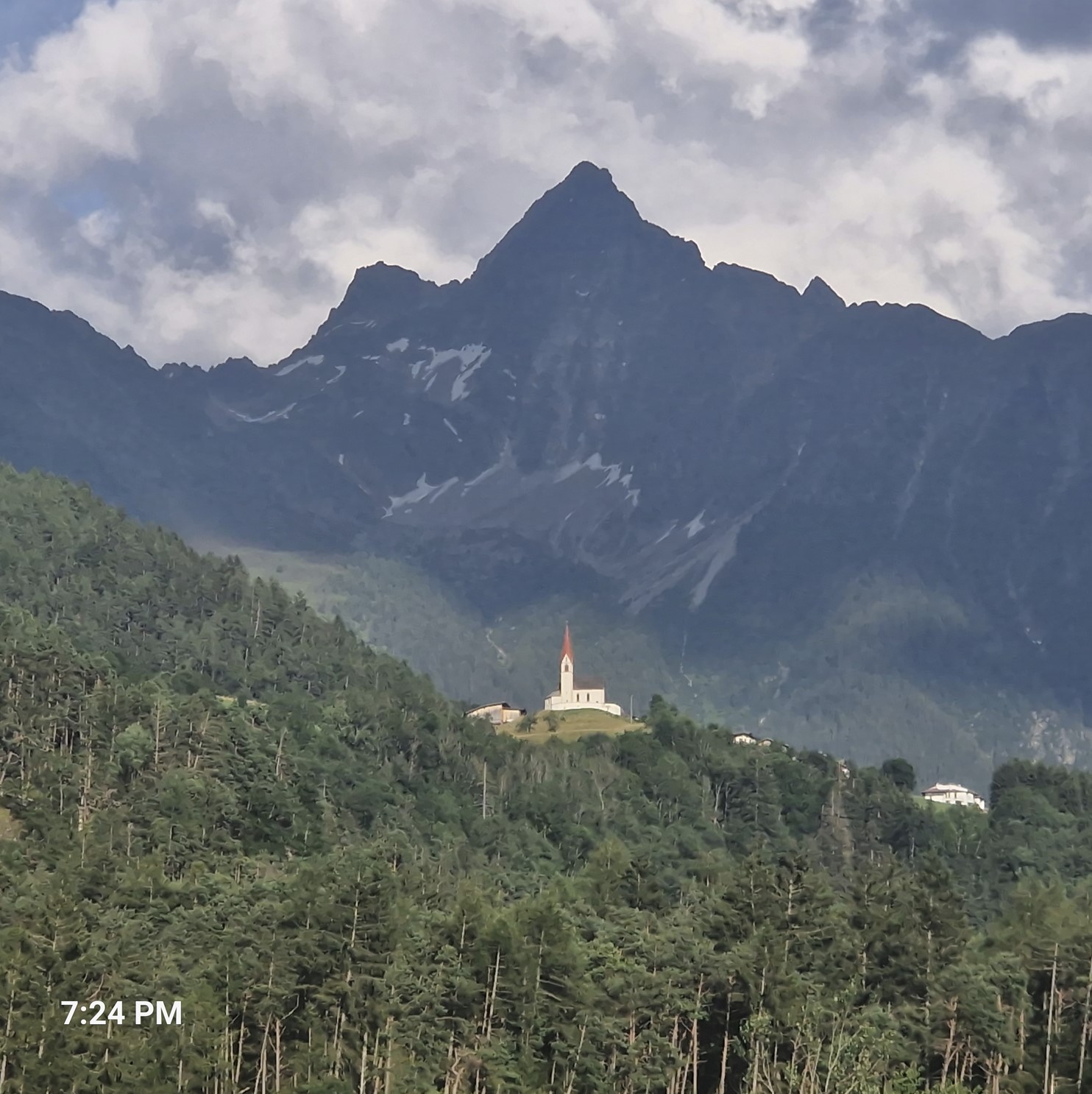 On the way towards Imst (in Haiming)