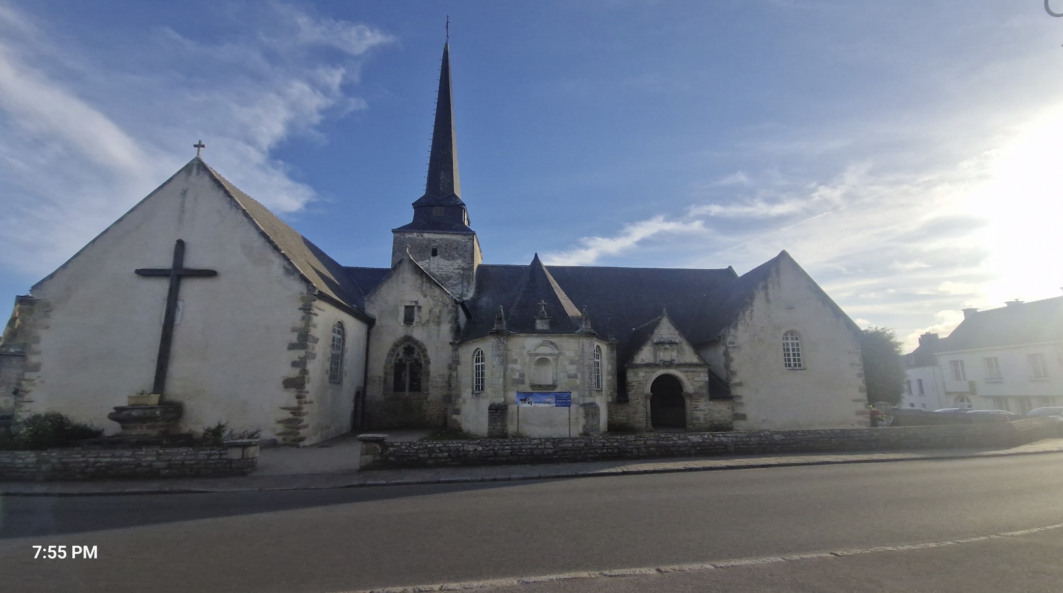 89677-pretty-church2.jpg