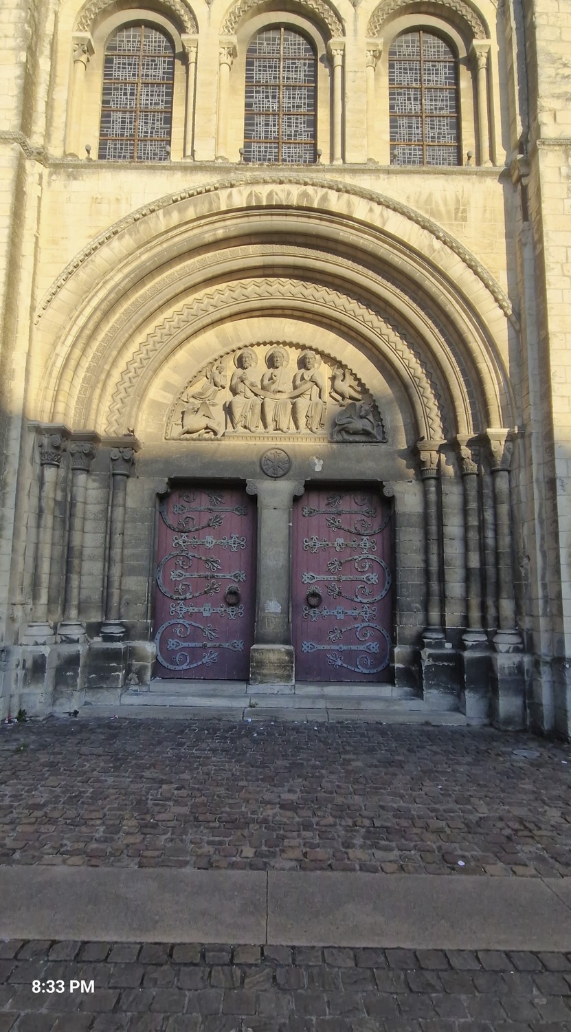 Church of the Ladies - as you can see from the figures