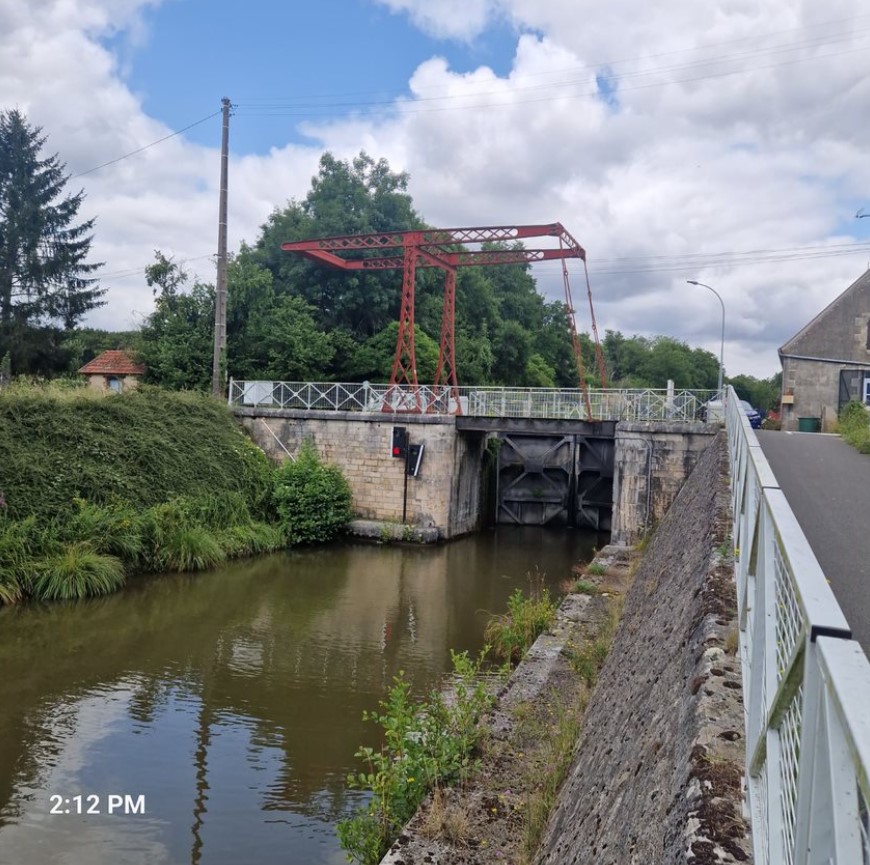 ae1c0-briere-canal1.jpg