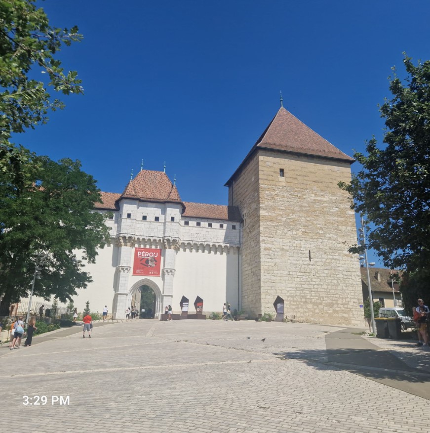 b3c2d-annecy4.jpg