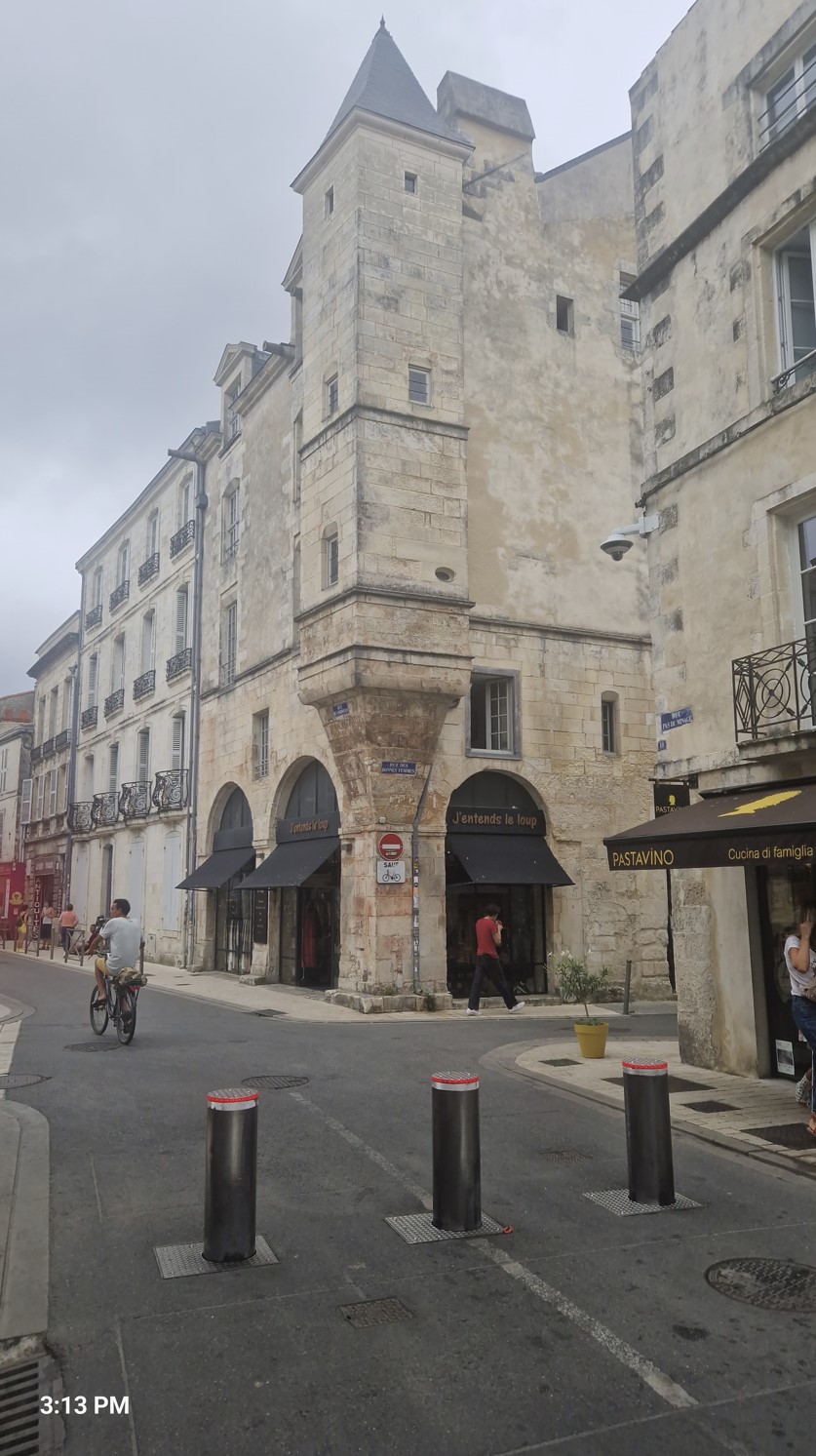 dfee4-la-rochelle8.jpg