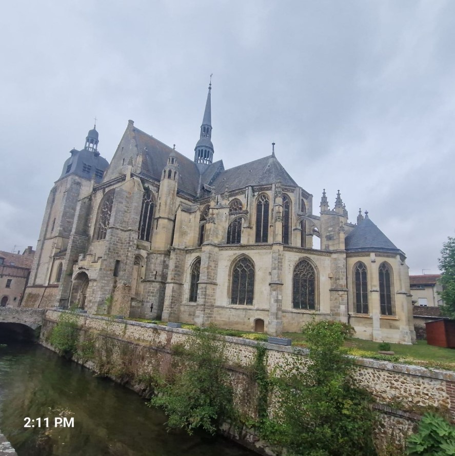 e3a02-nogent1.jpg