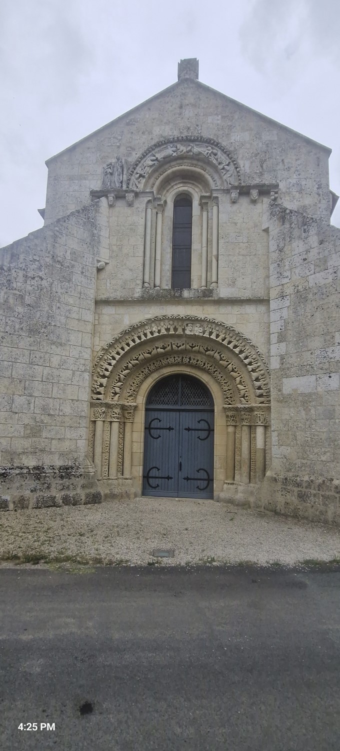 e93b0-church_1.jpg