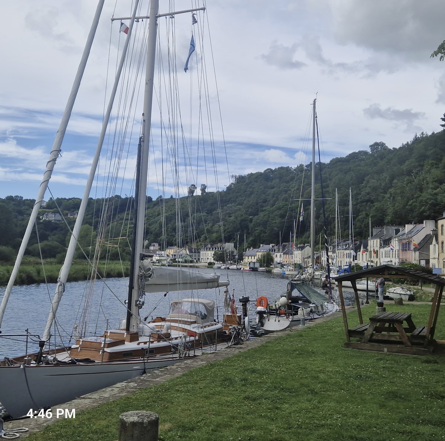 f6b91-port-launey1.jpg