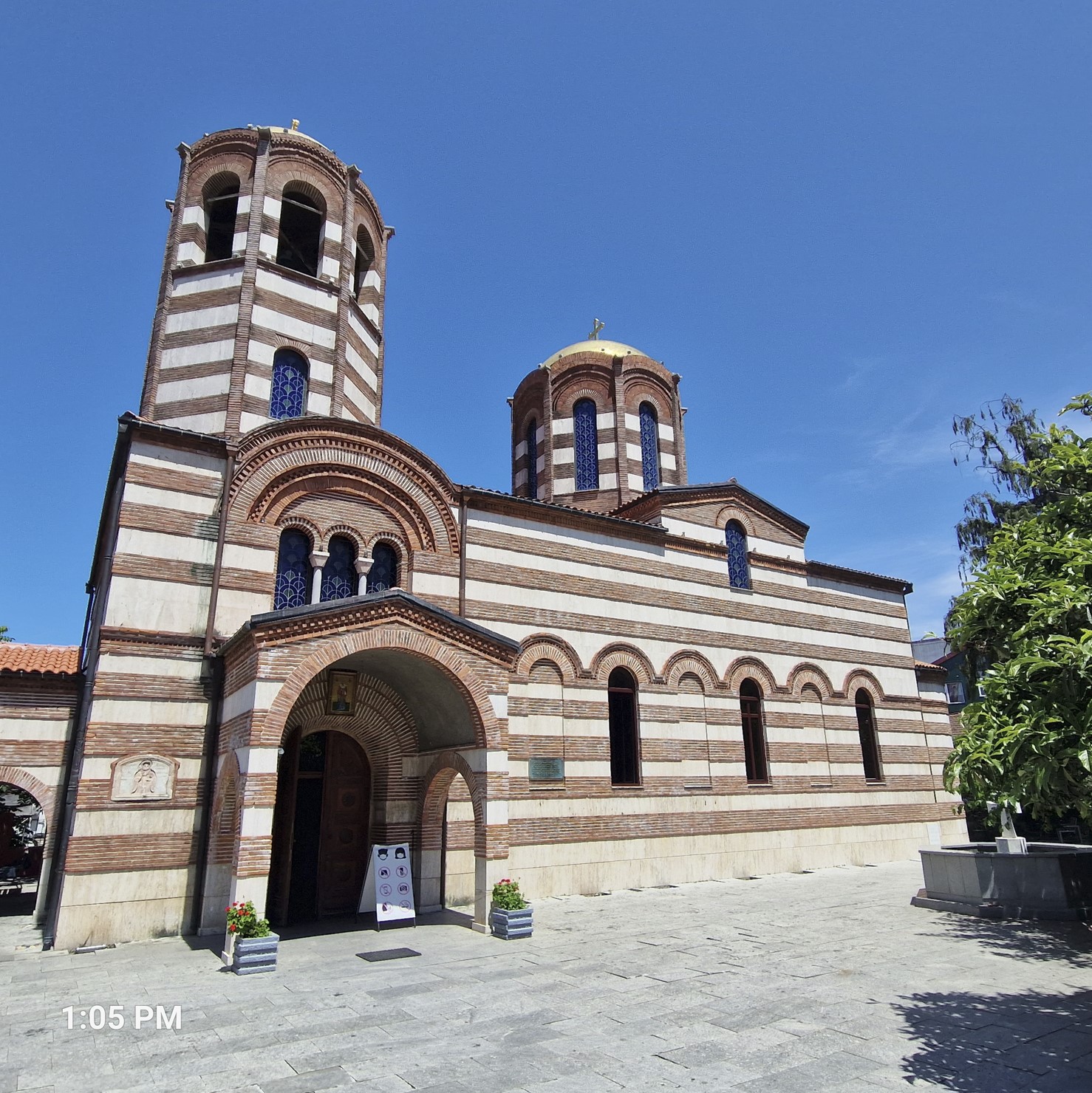 1d3c8-churches2.jpg