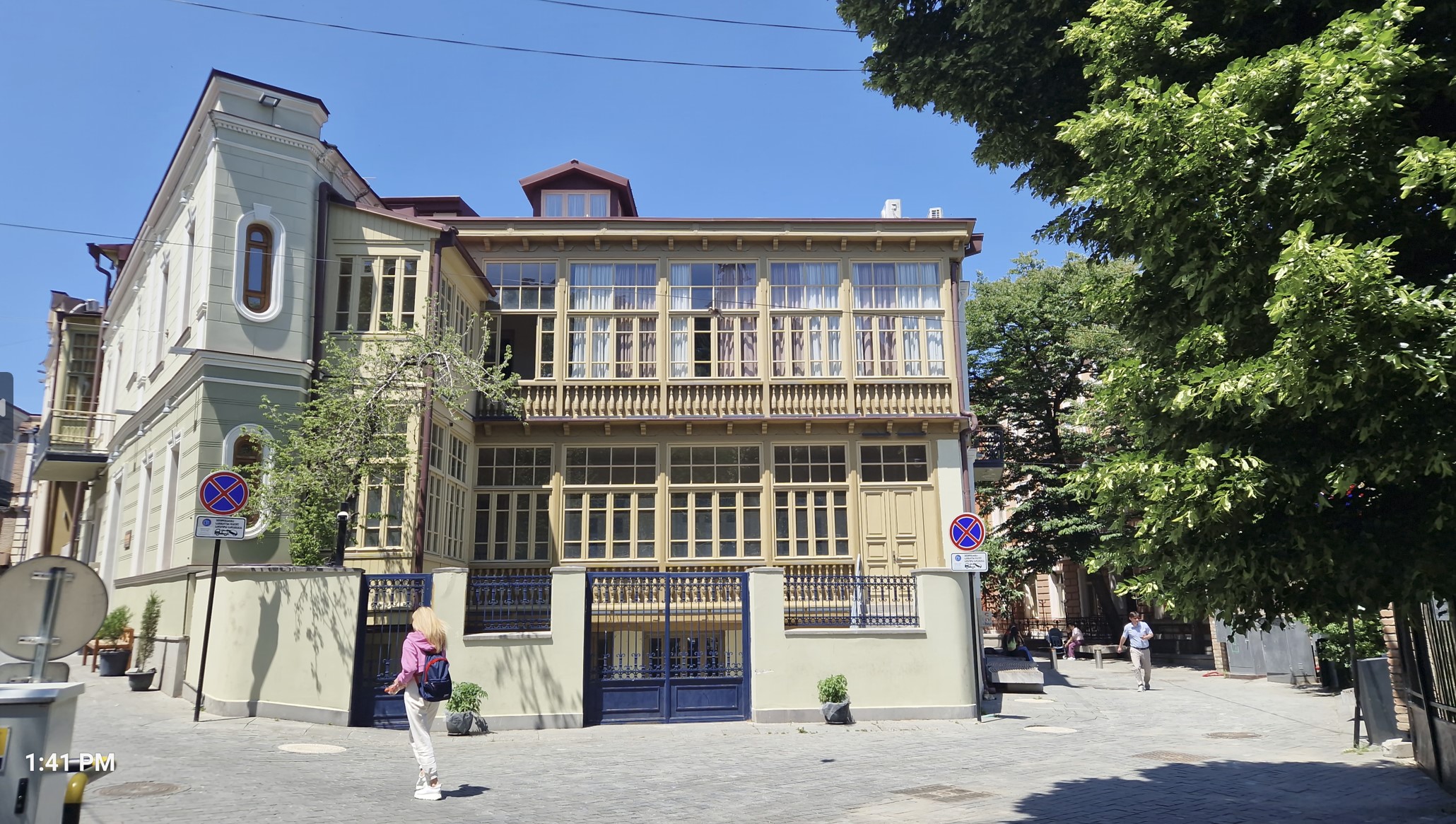 3e3e7-old-town-1.jpg
