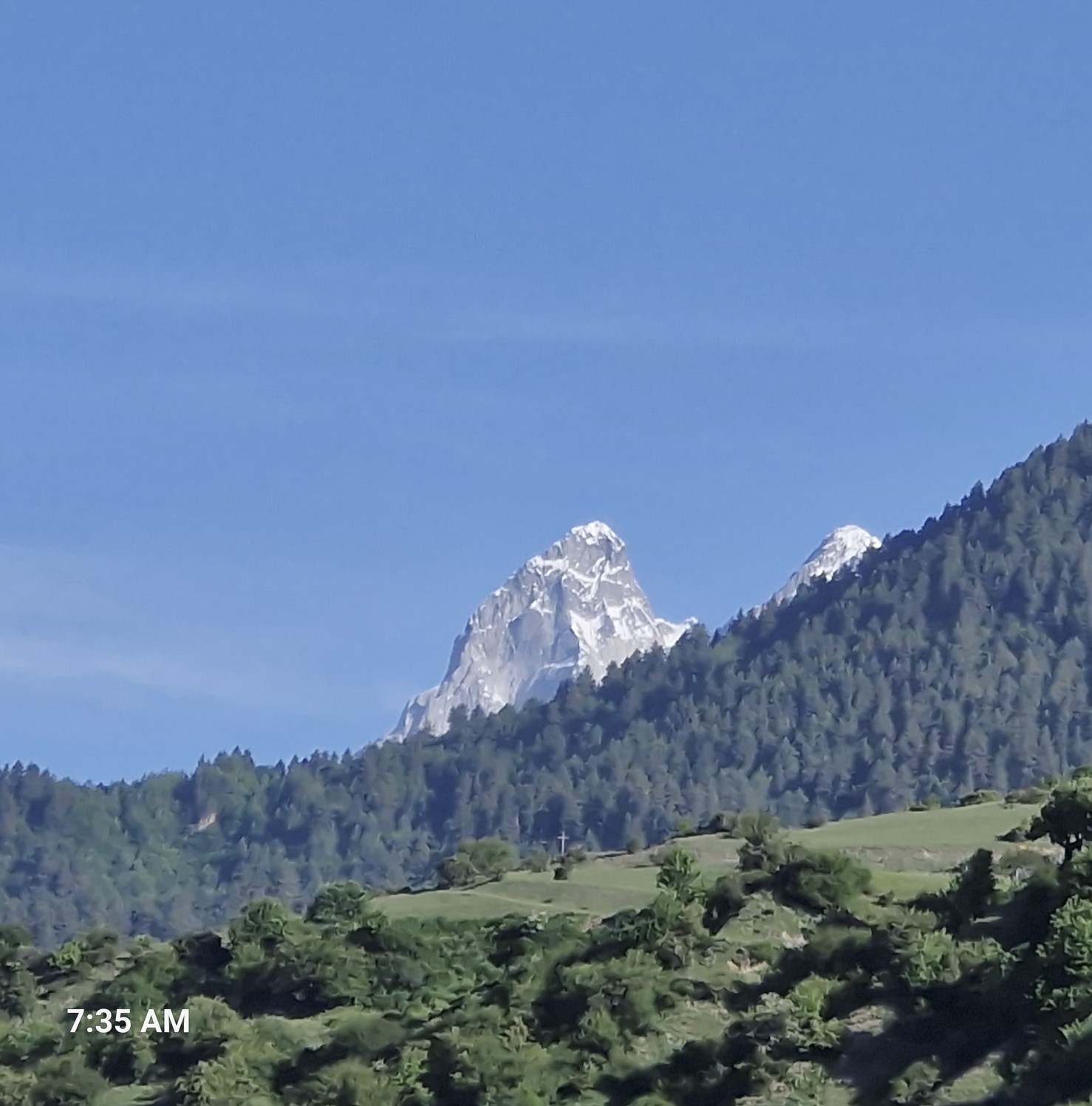5b727-peaks1.jpg
