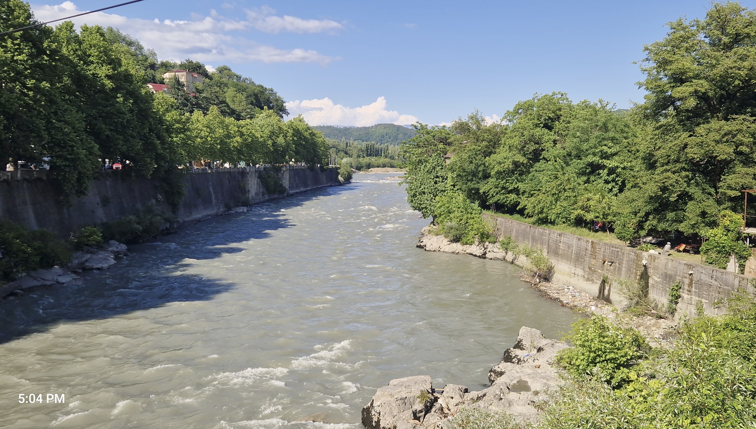 f6e7a-river.jpg