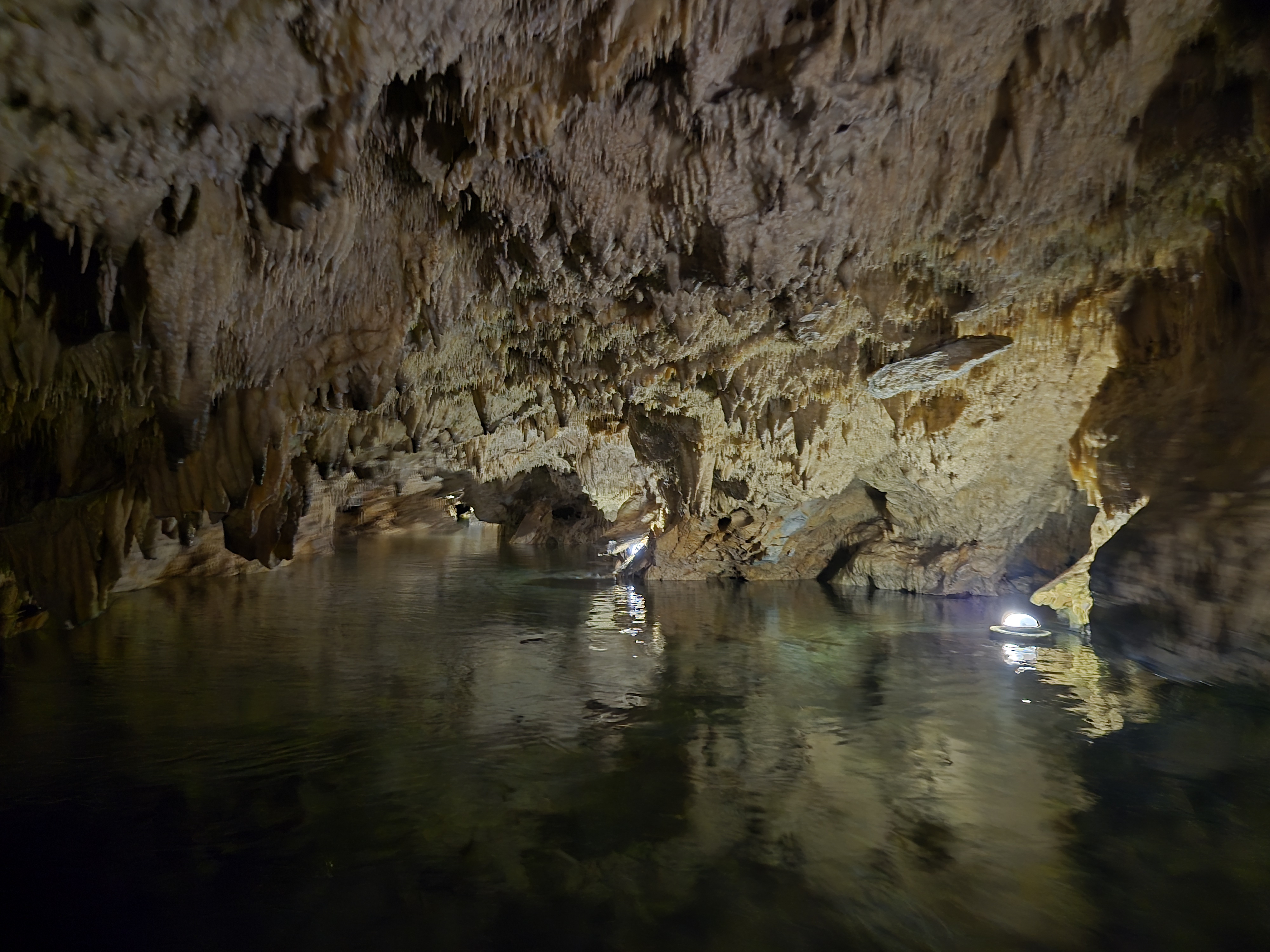 Cave1