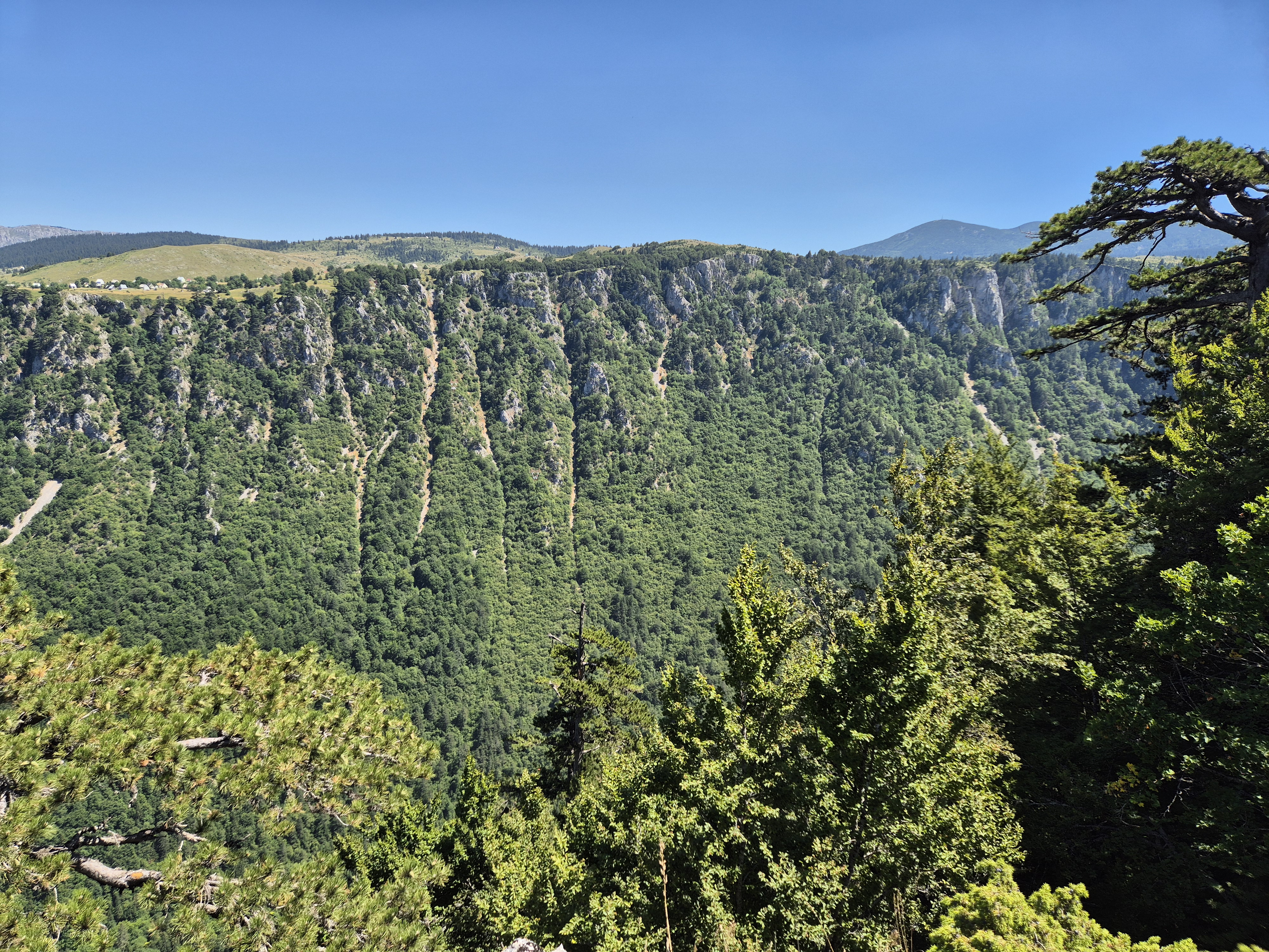 More canyon