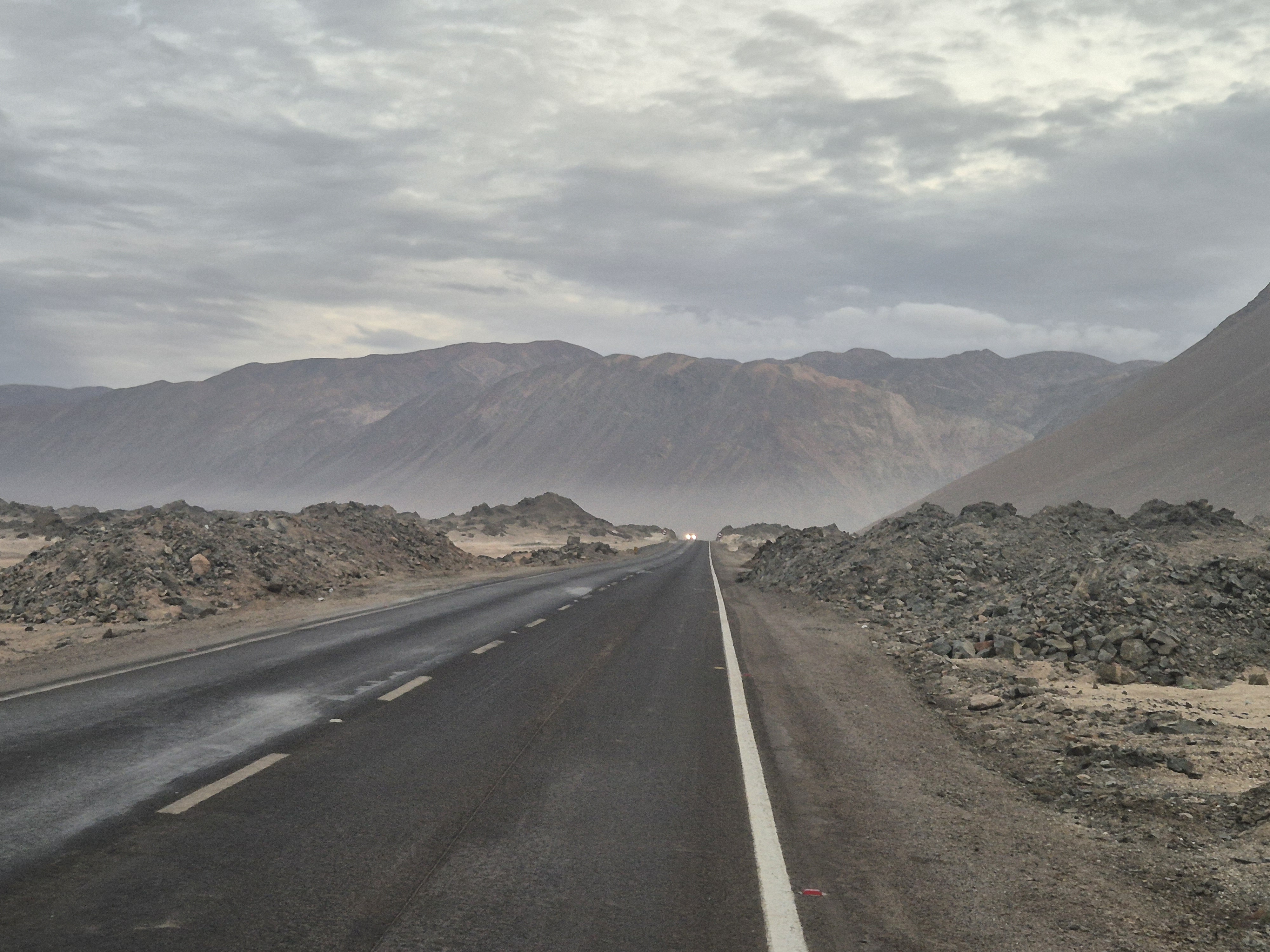 EmptyRoad1